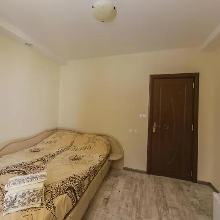 Victoria & Victoria * Veliko Tarnovo