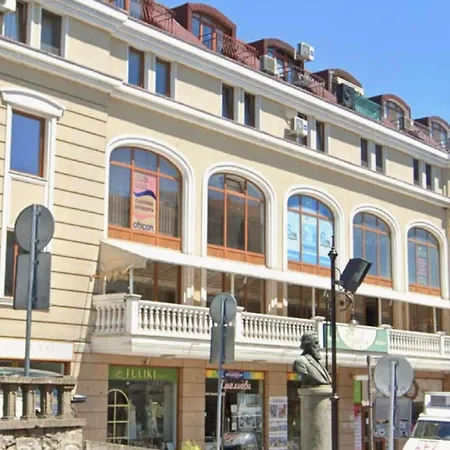 Victoria & Victoria Veliko Tarnovo